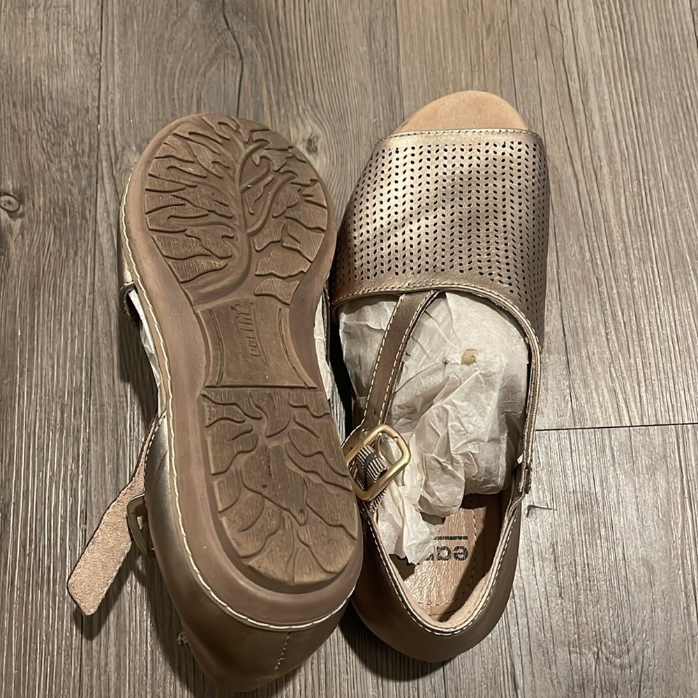 Earth Ballston Argon Metallic Leather 7.5 W - Picture 5 of 12
